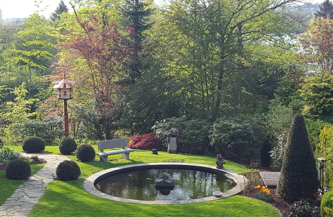 Апартаменты Ferien Im Koenigshaus Мёнезе Экстерьер фото